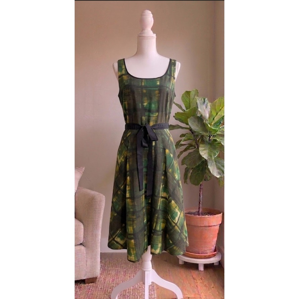 Maeve Fit & Flare Dress Women‎ 4 Green Midi Tulle Whimsigoth Dark Forest Retro